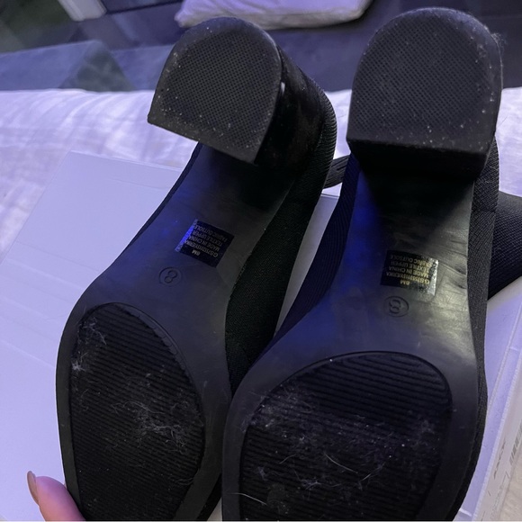 Stretchy Ankle Boots. - Picture 4 of 5